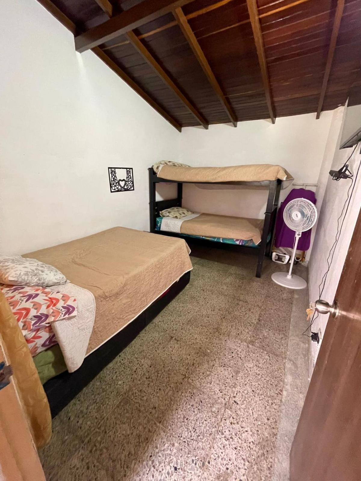Hostel Urban City Medellin Luaran gambar