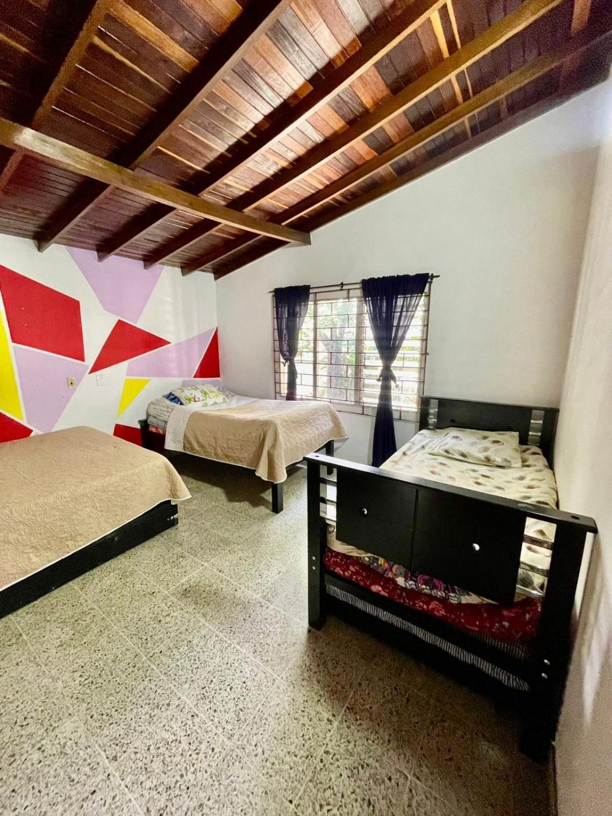 Hostel Urban City Medellin Luaran gambar